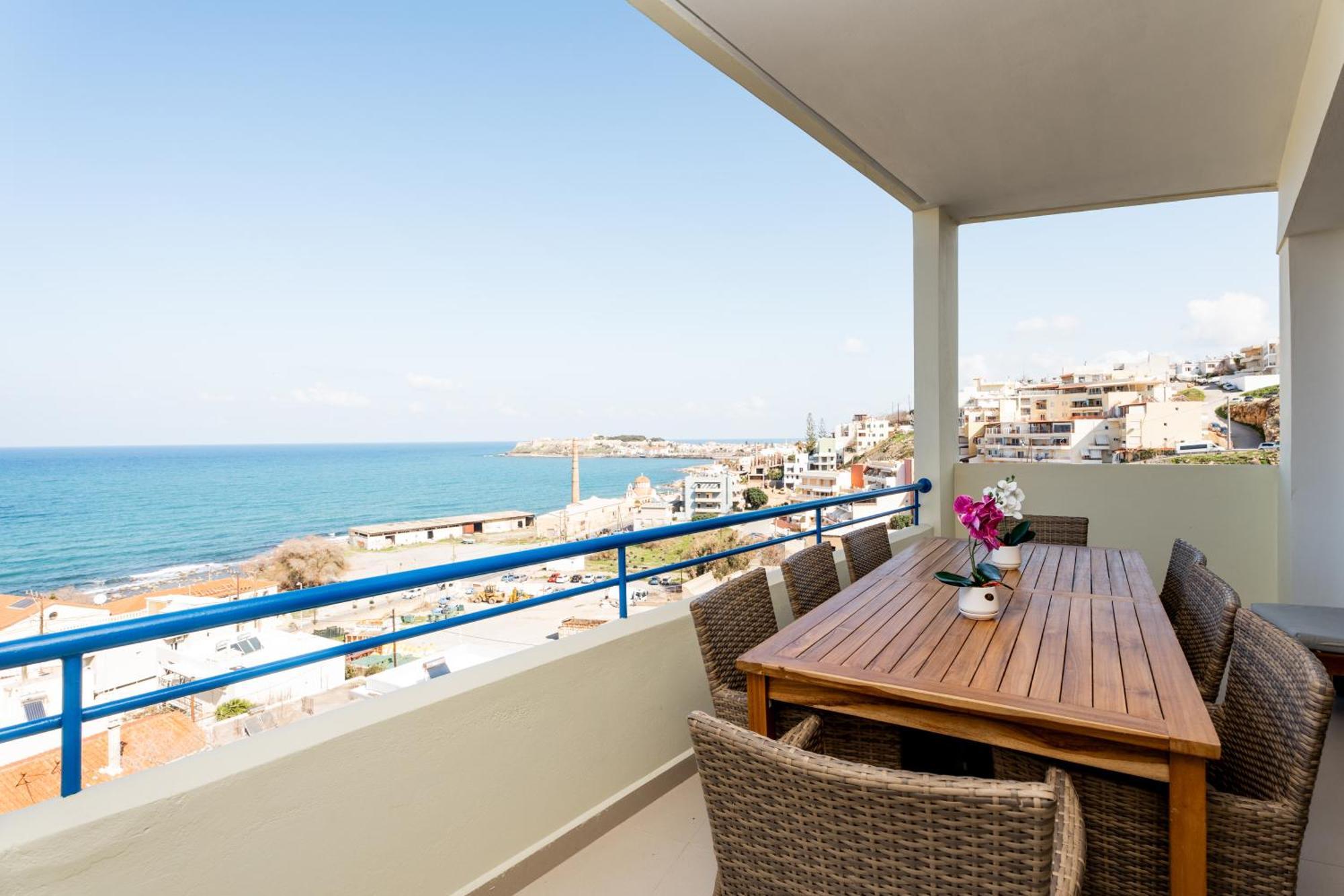 Secret View Apartment, With Private Jacuzzi Rethymno  Екстер'єр фото